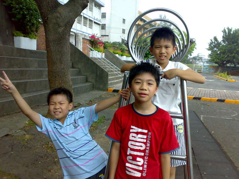 201209125129.jpg