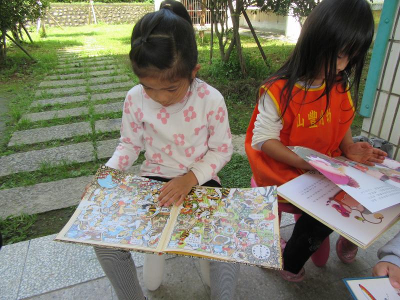 行動圖書車 (10)