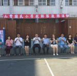 校長家長會長主任們接受奉茶.JPG