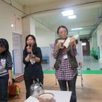 加熱水和米果攪拌均勻 (2).JPG