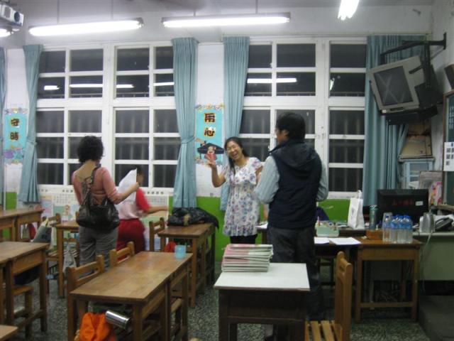 班級親師座談會——家長熱心參與本次座談會。