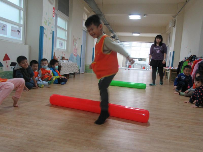 跨越障礙賽 (11).JPG