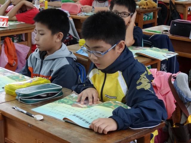 學生用心學習