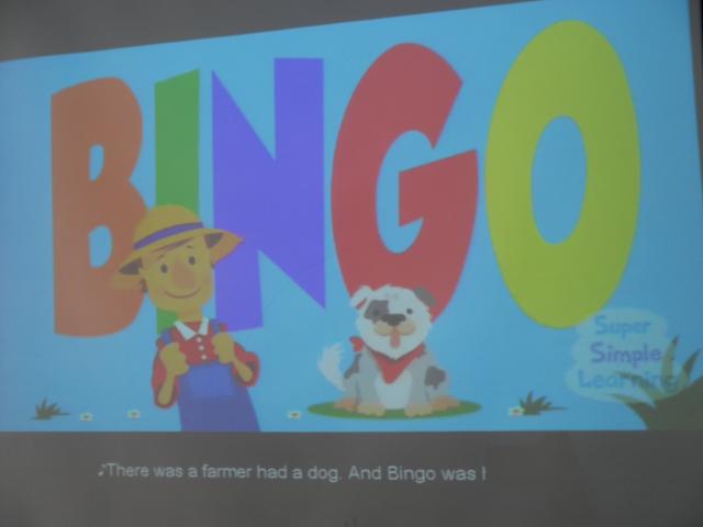 上次小朋友一唱就愛上的"BINGO"歌又出場囉^^~