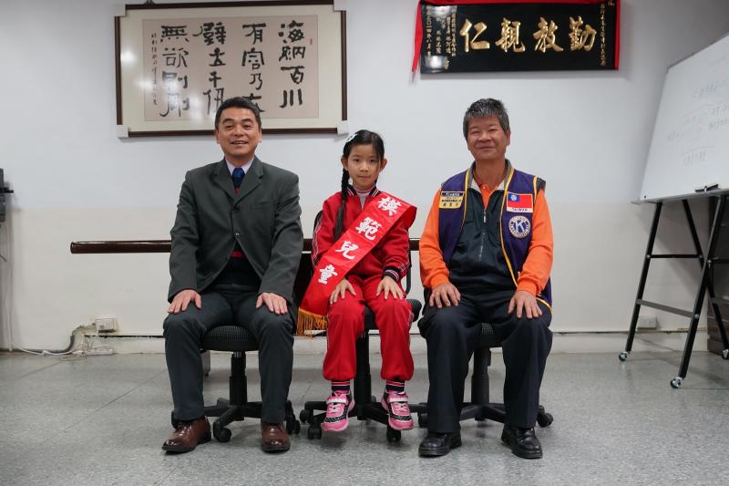DSC01084-01.JPG