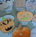把Halloween基本的"南瓜燈"改造一下^^