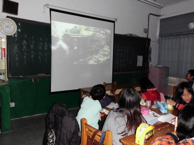 1011207-301.JPG