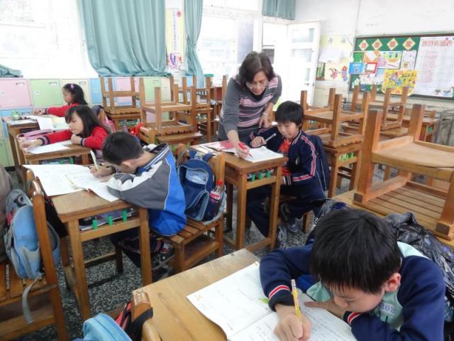 這題應該這樣.......