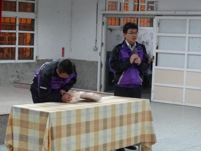 如何做口對口人工呼吸
