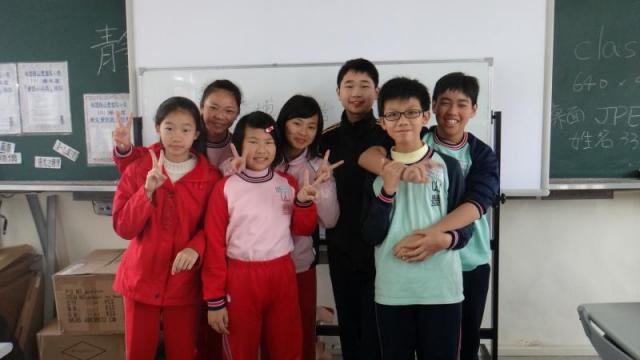 大家合照留個紀念吧！--不過今天少了好幾個人呢！