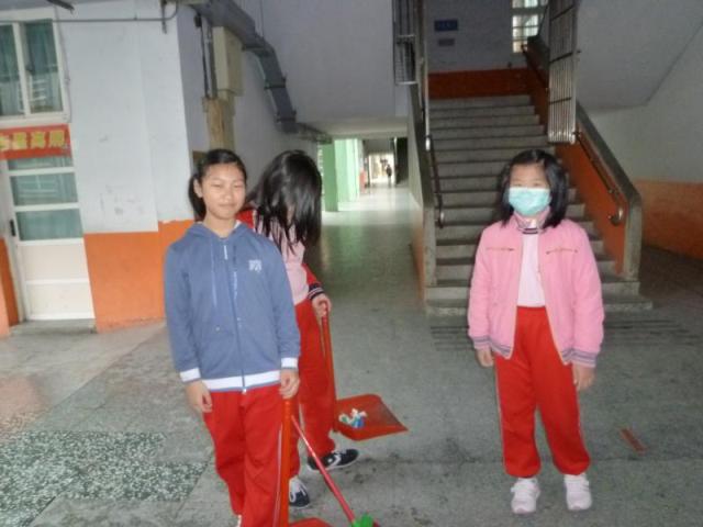 因為有自動自發的你們 ....