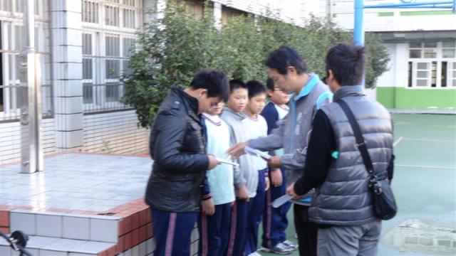 100學年度主委盃巧固球賽--男生組五年級榮獲第二名