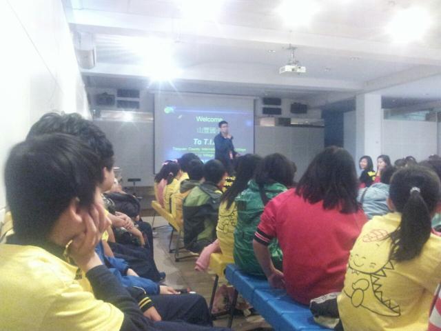 2013-03-15-09-26-12_photo