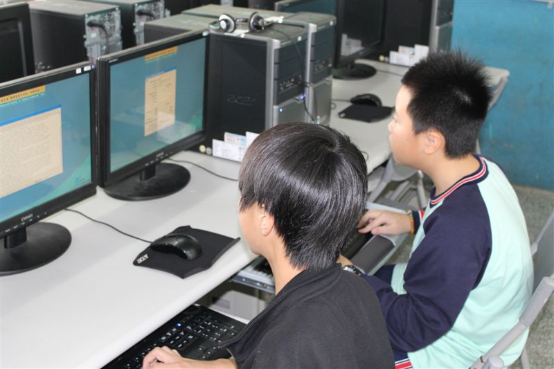 英文看打資訊小尖兵_六年信班楊子杰
