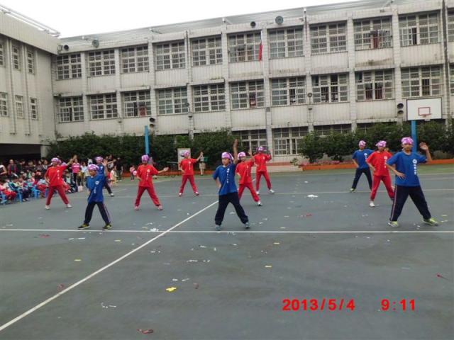 整齊畫一