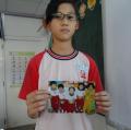 Lena,"This is me.(右二)I'm short^^"(右邊剛好是"心語")