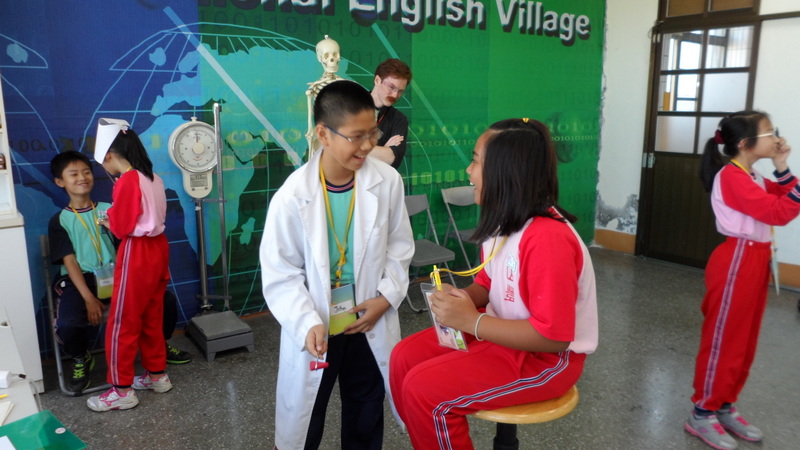 英語村教學02.Health center(A)-SAM_4054.JPG