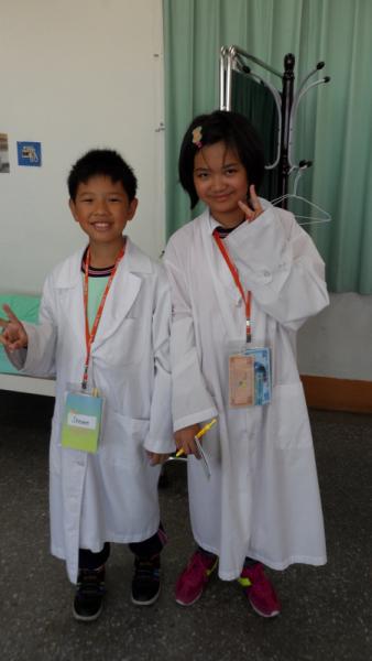 英語村教學04.Health center(B)-SAM_4107.JPG