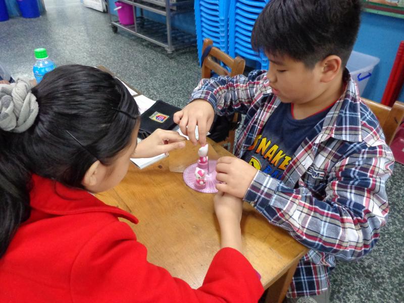 分工合作一起玩成實驗