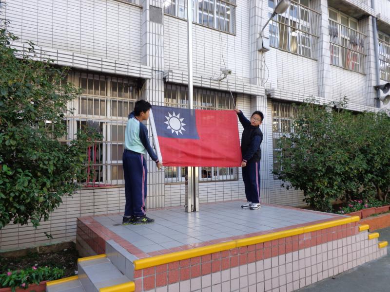 旗手示範、練習