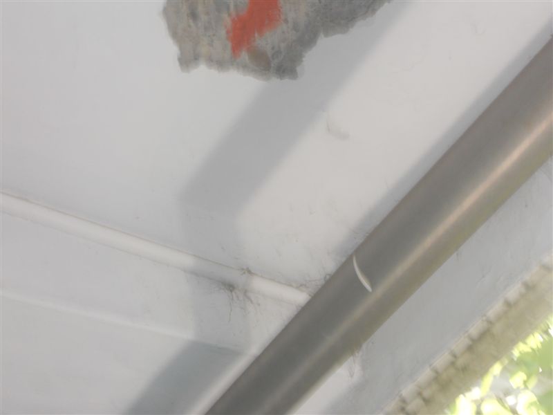 天花板龜裂整修工程