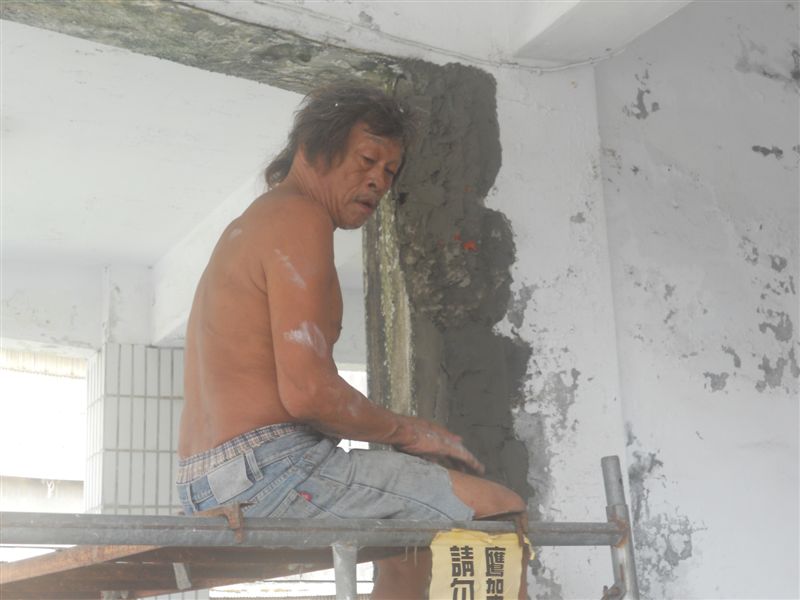 天花板龜裂整修工程