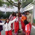 教室前樹下留影IMG_0957.JPG