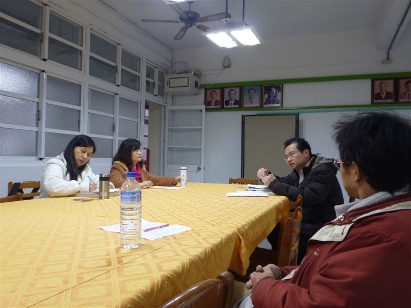 回去再向同學年的同仁們討論研商.....