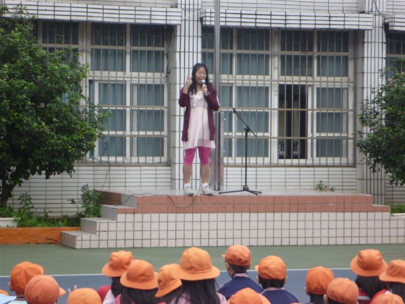 美倫師最近強力放送廁所禮儀和衛生教育宣導.......已有改善了...