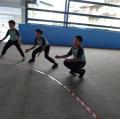 防守姿勢與動作有比較進步了︿︿＂