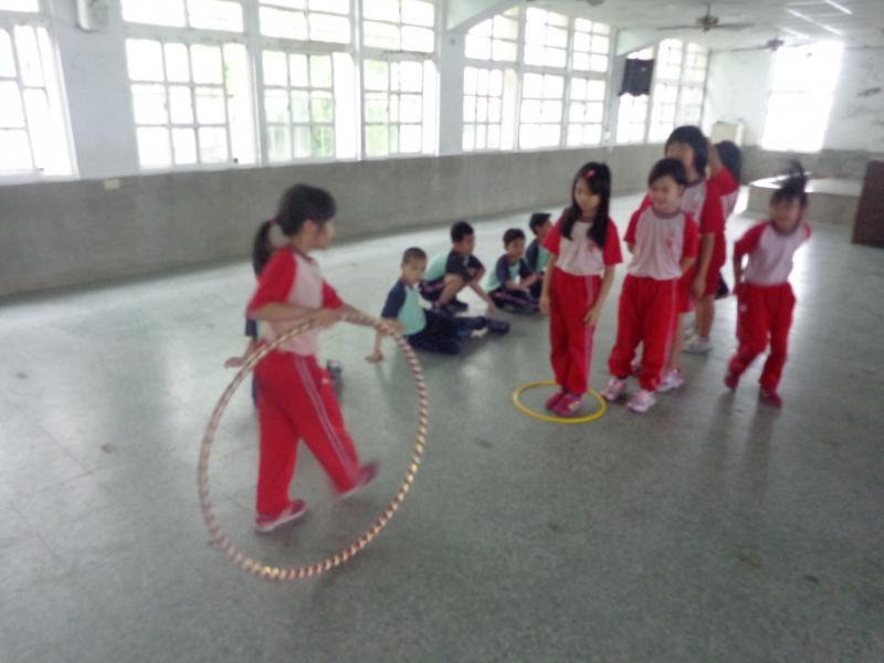 下一位是＂依宸＂