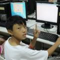 參加Linux中文看打的資訊小尖兵～六年信班楊子杰