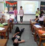 六信:Unit 2 分組課文對話Role play^~^