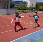 傳接棒的姿勢動作都很標準