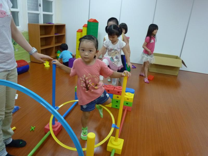 103.09.11體能室分享 (42).JPG