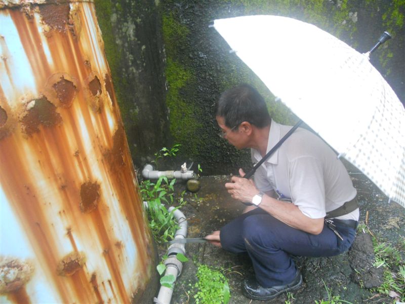 下雨天也得拚