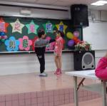舞蹈比賽參賽學生認真的表演
