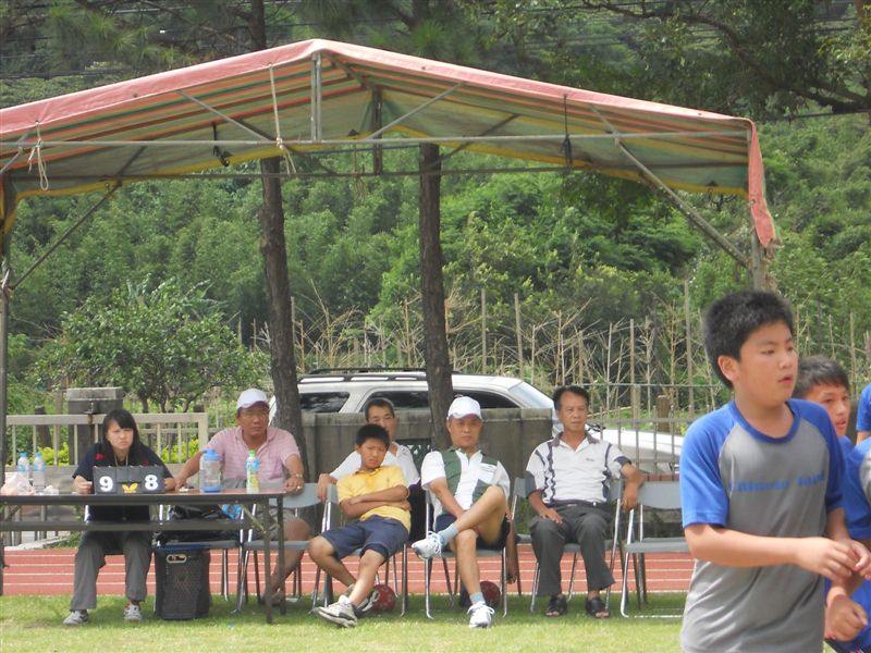 陳登營..也來為同學們...加加油！..