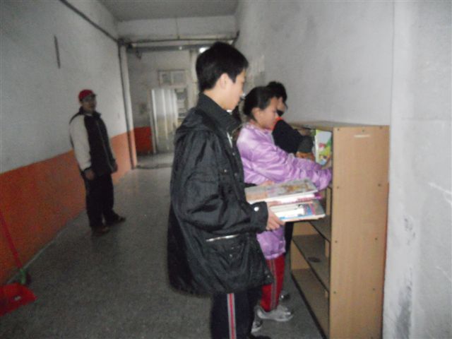 請學生自治市成員協助整理及建置閱讀學習角