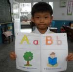 一孝:我的Aa ,Bb 字母小書^~^