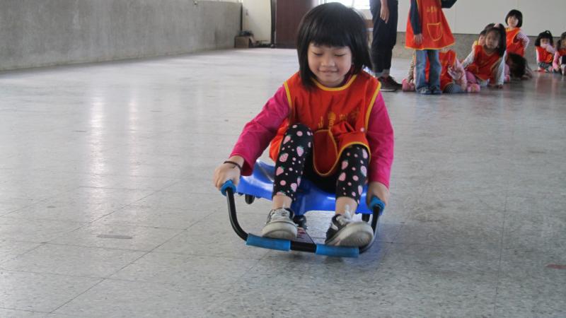 扭扭車練習 (13)