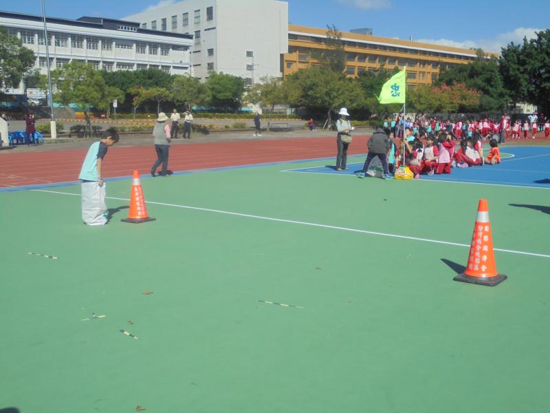 i00034.jpg