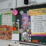 Halloween教室布置及海報