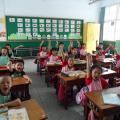 "Teacher me~~"選我選我^^