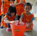加 水 (6)