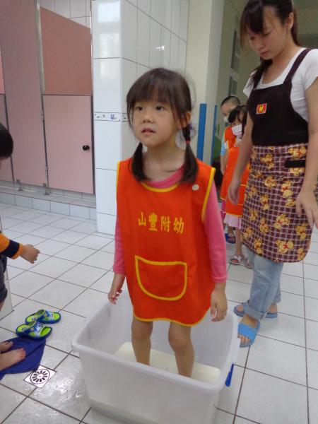 1041105非牛頓液體 (125).JPG