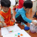 1041110艾瑪水彩混色遊戲 (73).JPG