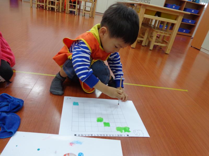 1041110艾瑪水彩混色遊戲 (91).JPG