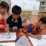 1041110艾瑪水彩混色遊戲 (94).JPG